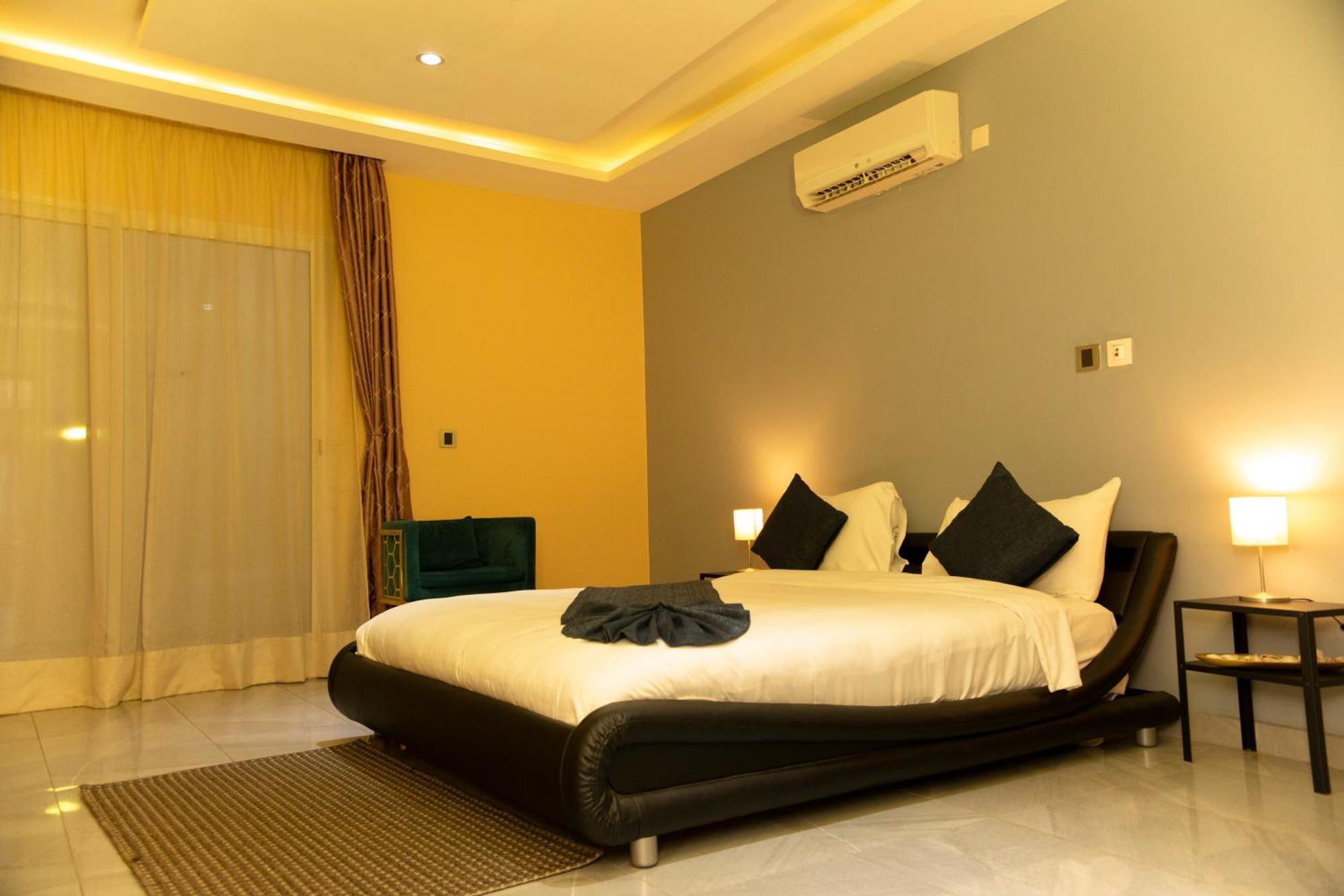 Bnb Hotel Spa Abidjan Exterior photo